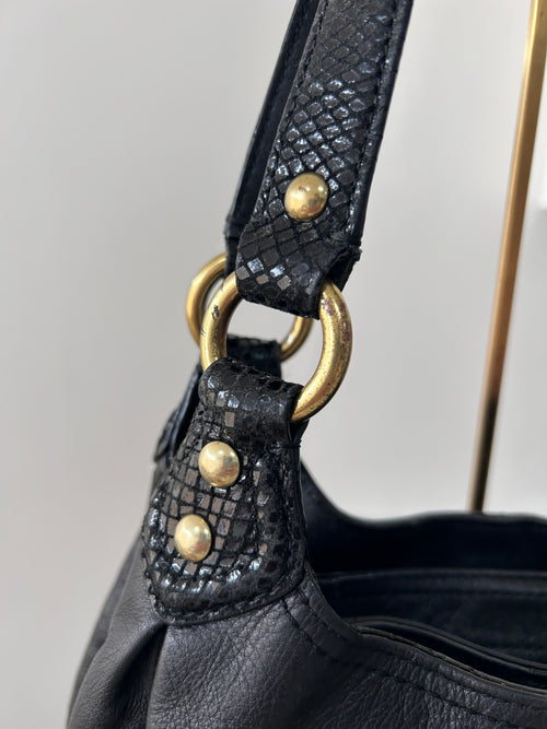 Vintage Coach black leather shoulder bag