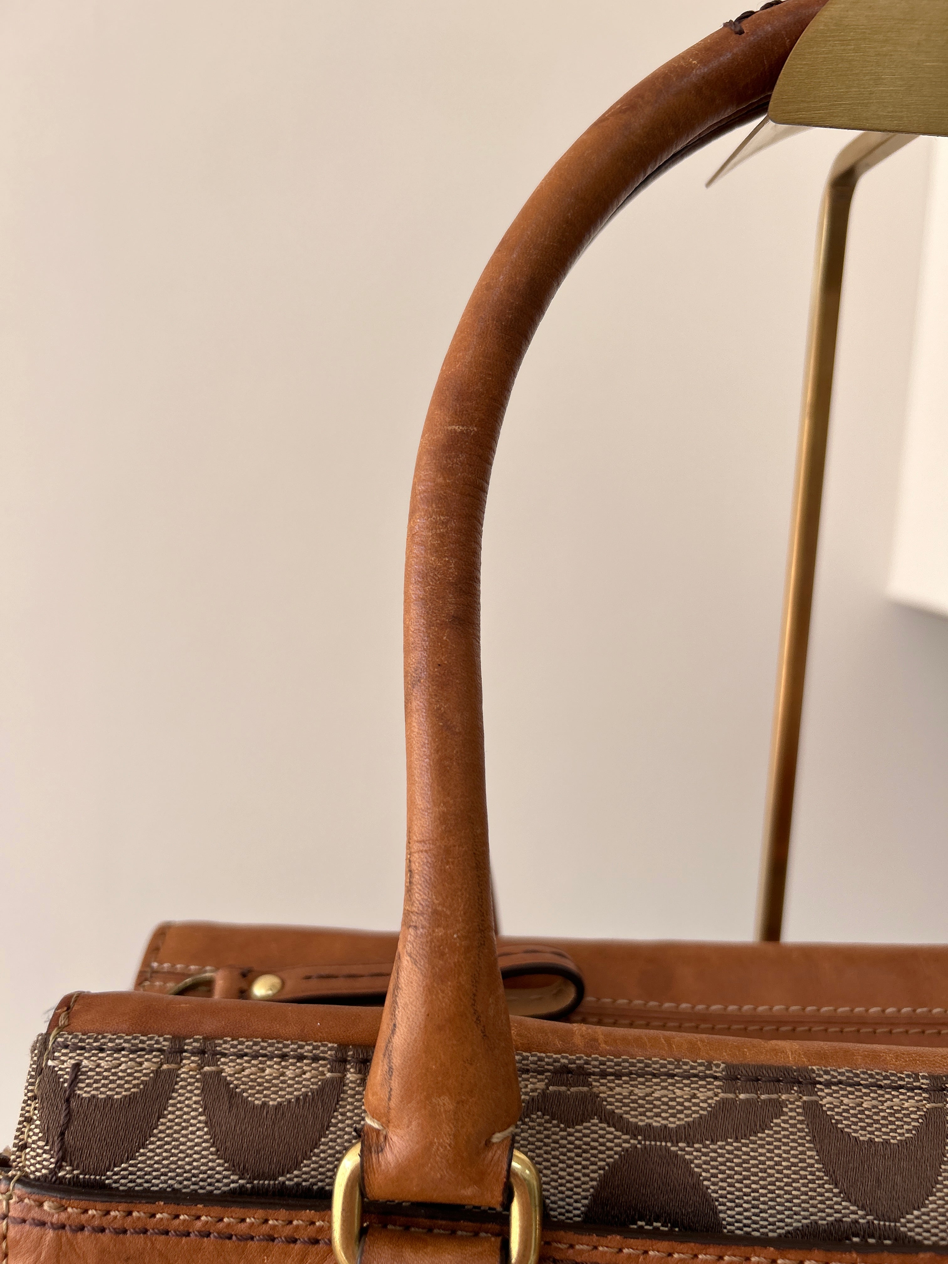 Vintage Coach Hampton shoulder bag