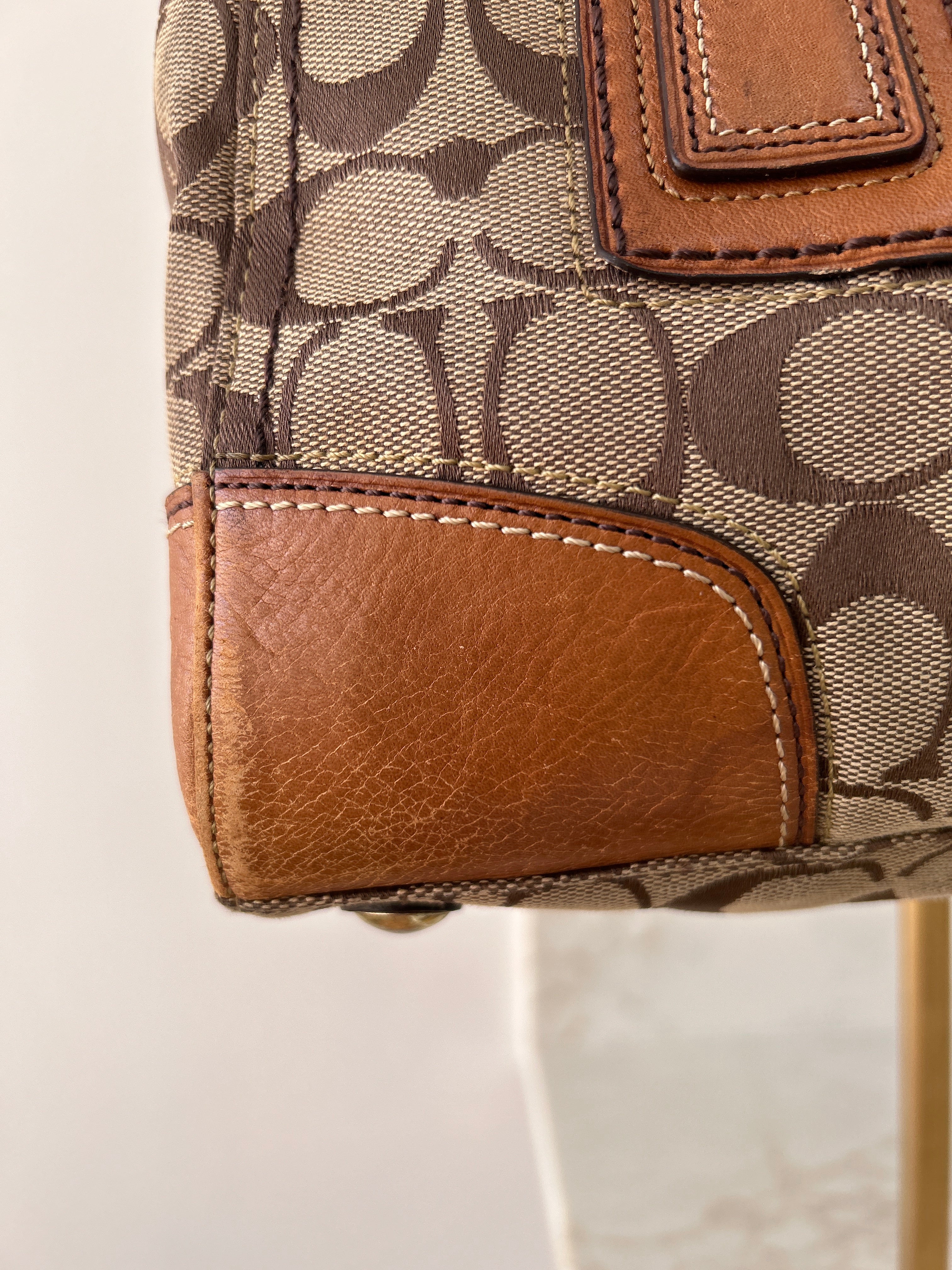 Vintage Coach Hampton shoulder bag