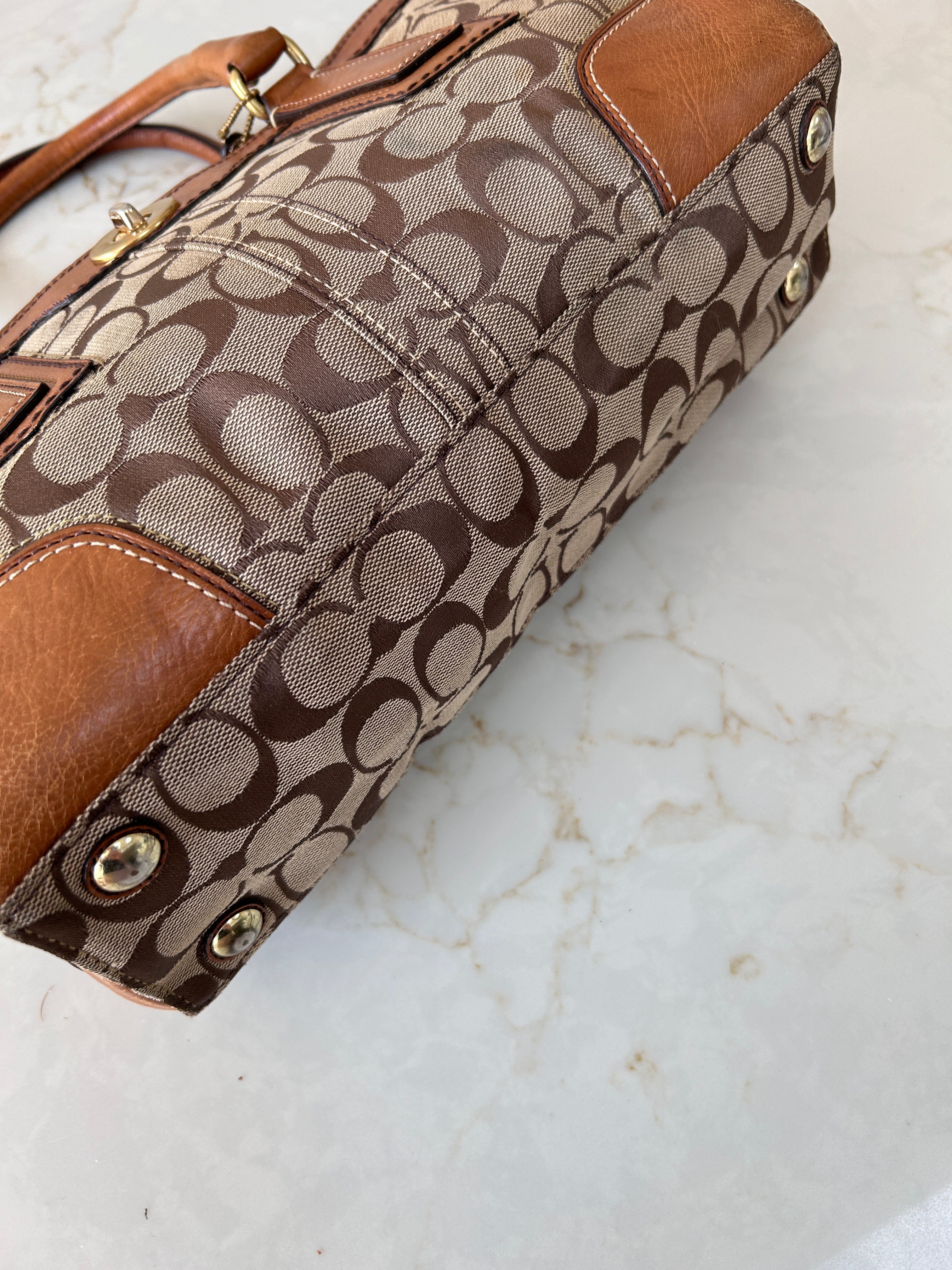 Vintage Coach Hampton shoulder bag