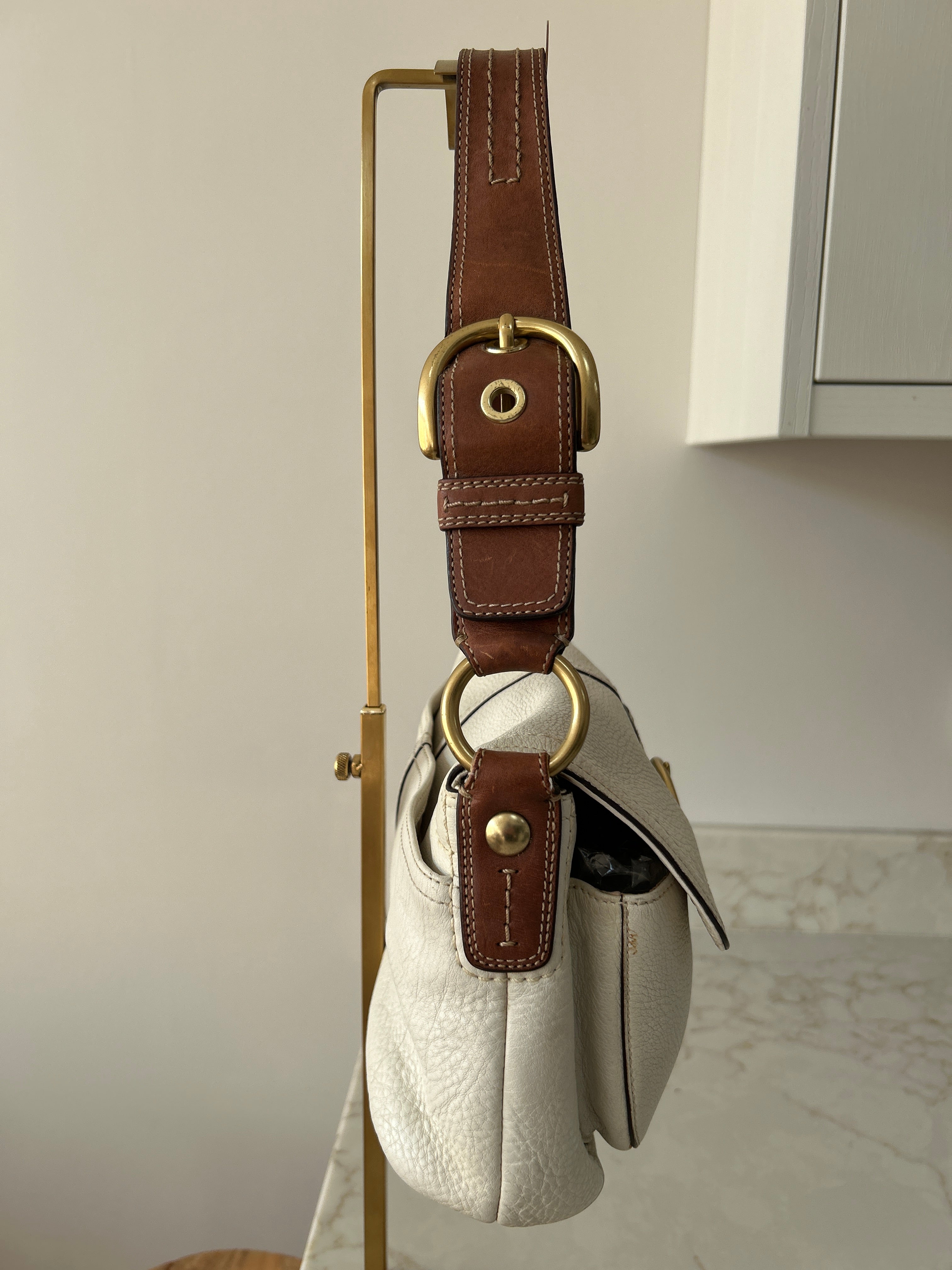 Vintage Coach Soho white leather shoulder bag