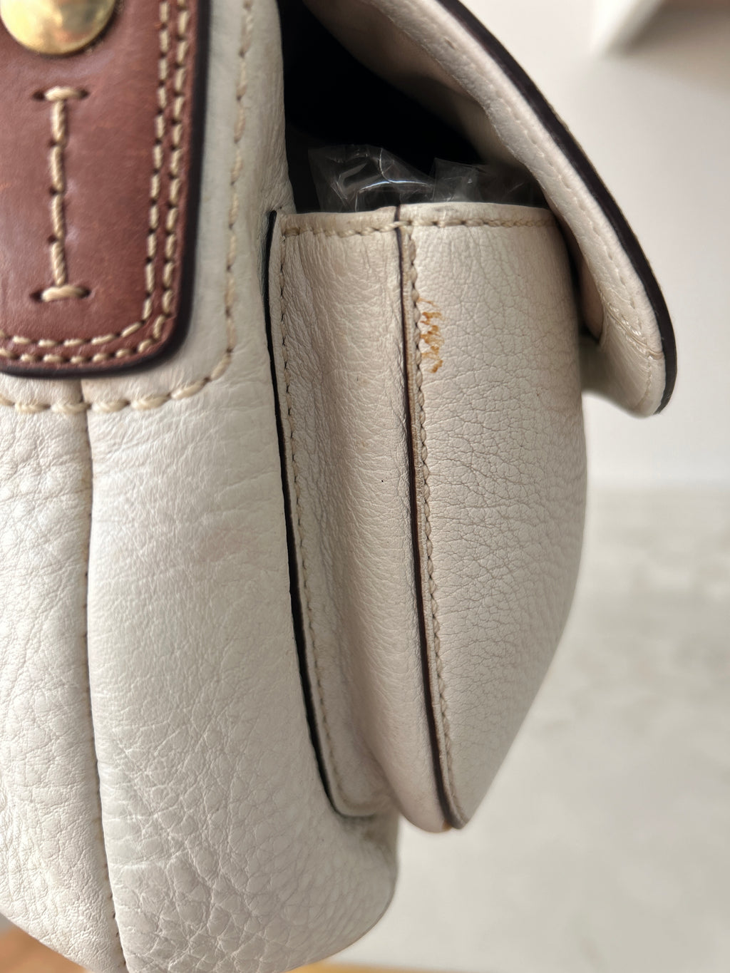 Vintage Coach Soho white leather shoulder bag