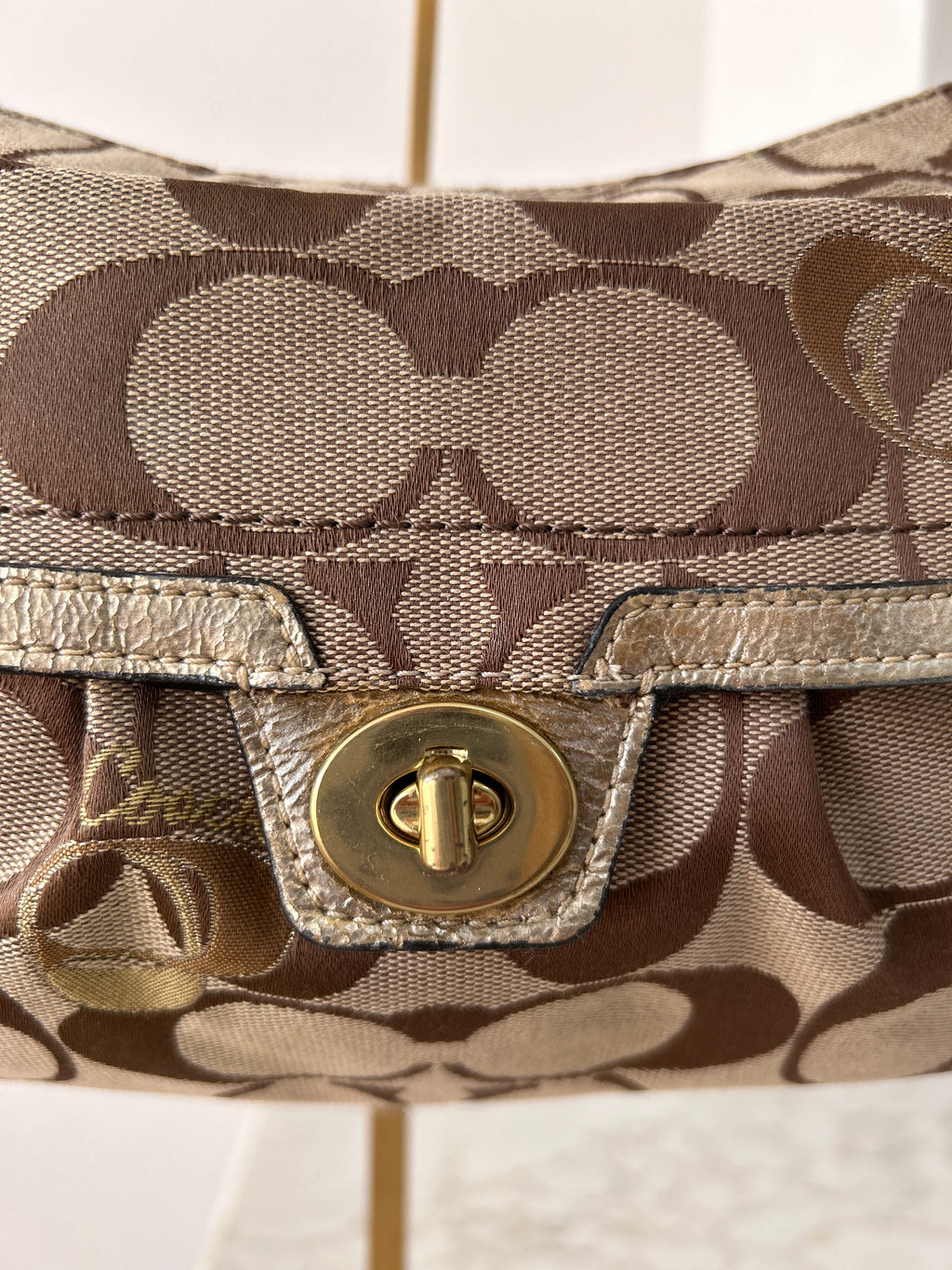 Vintage Coach shoulder bag