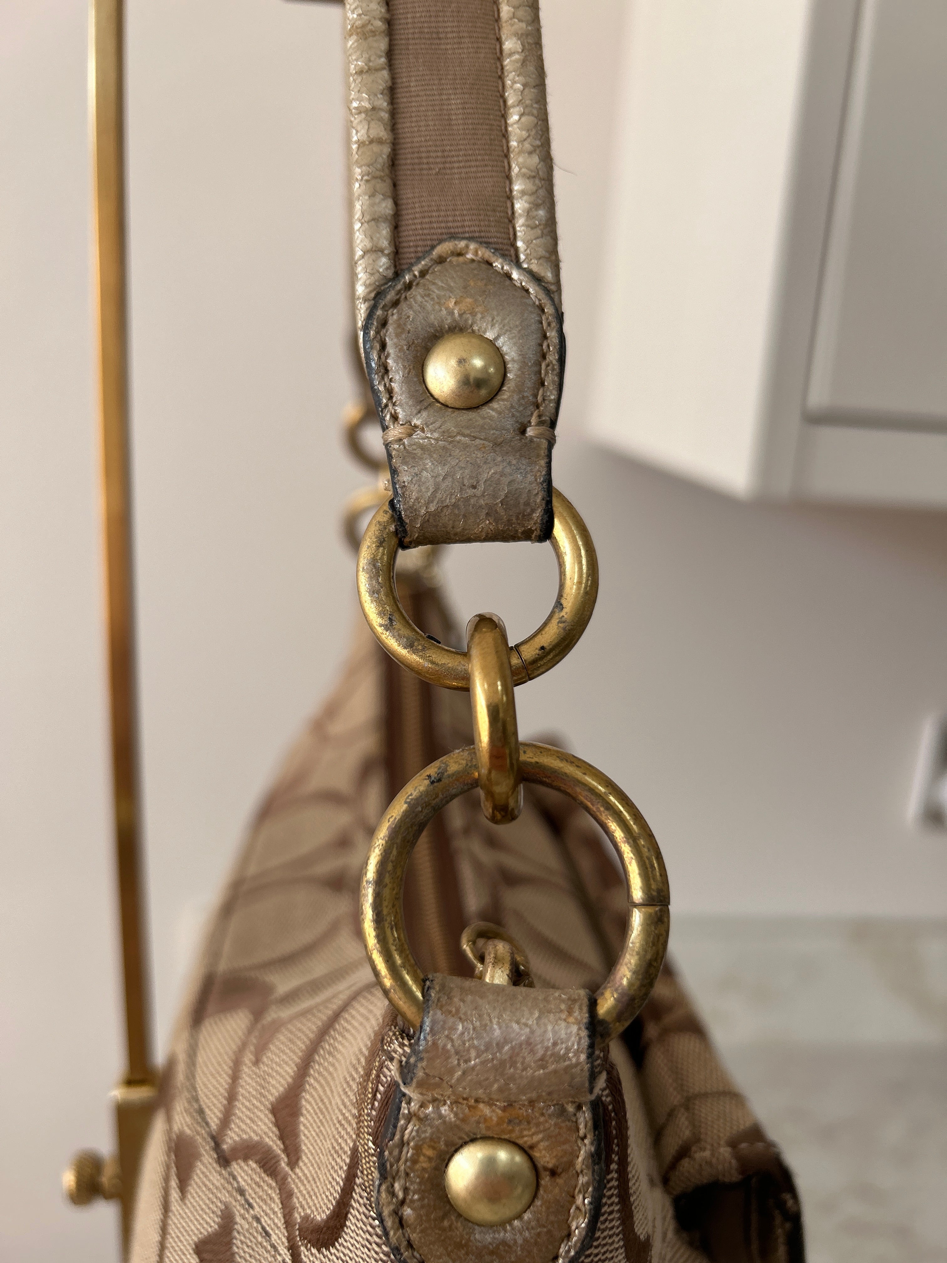 Vintage Coach shoulder bag