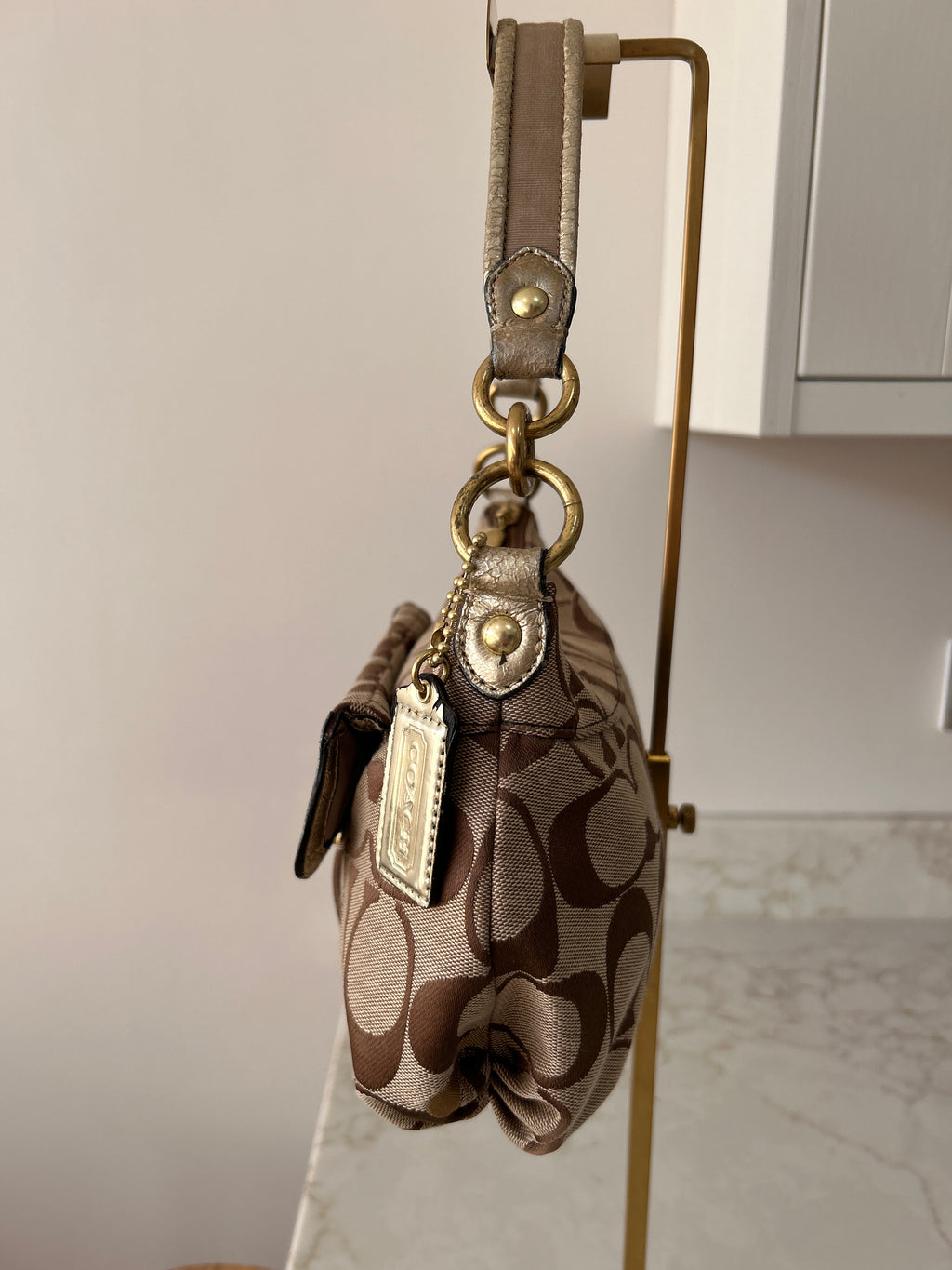 Vintage Coach shoulder bag