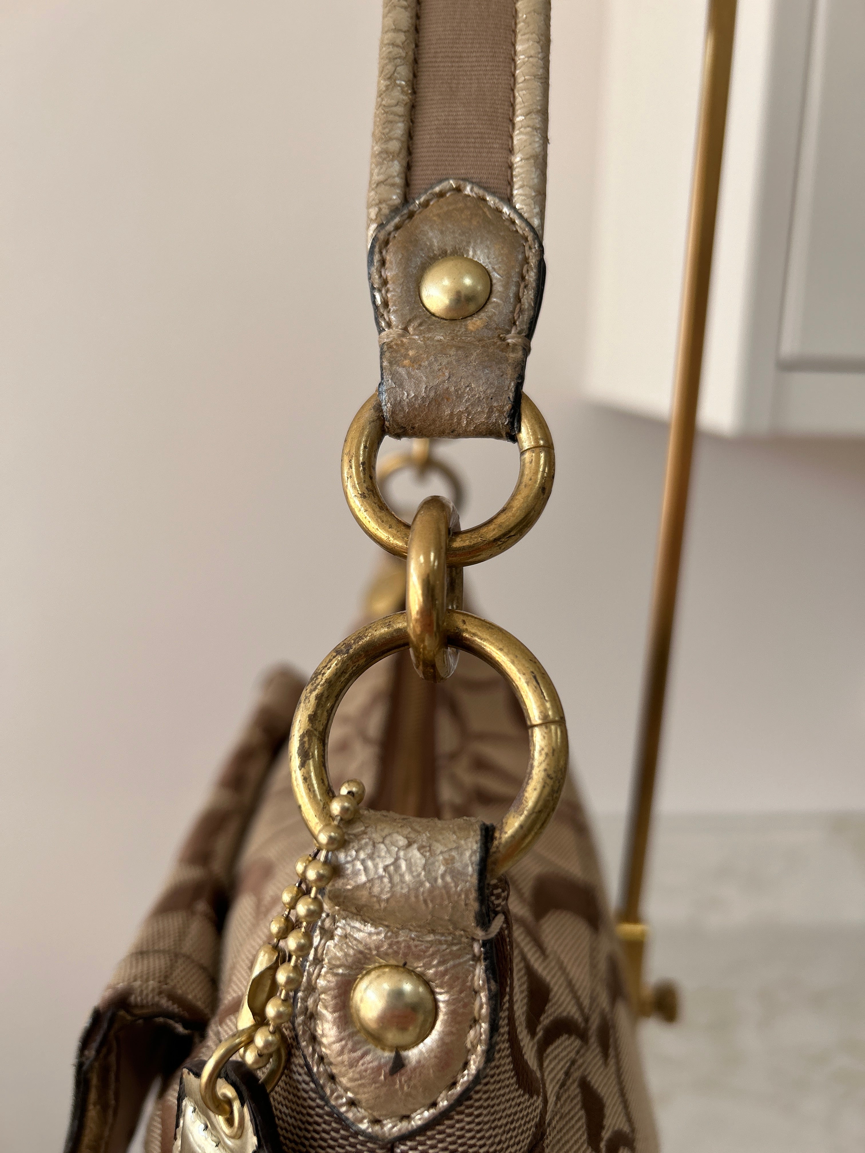 Vintage Coach shoulder bag