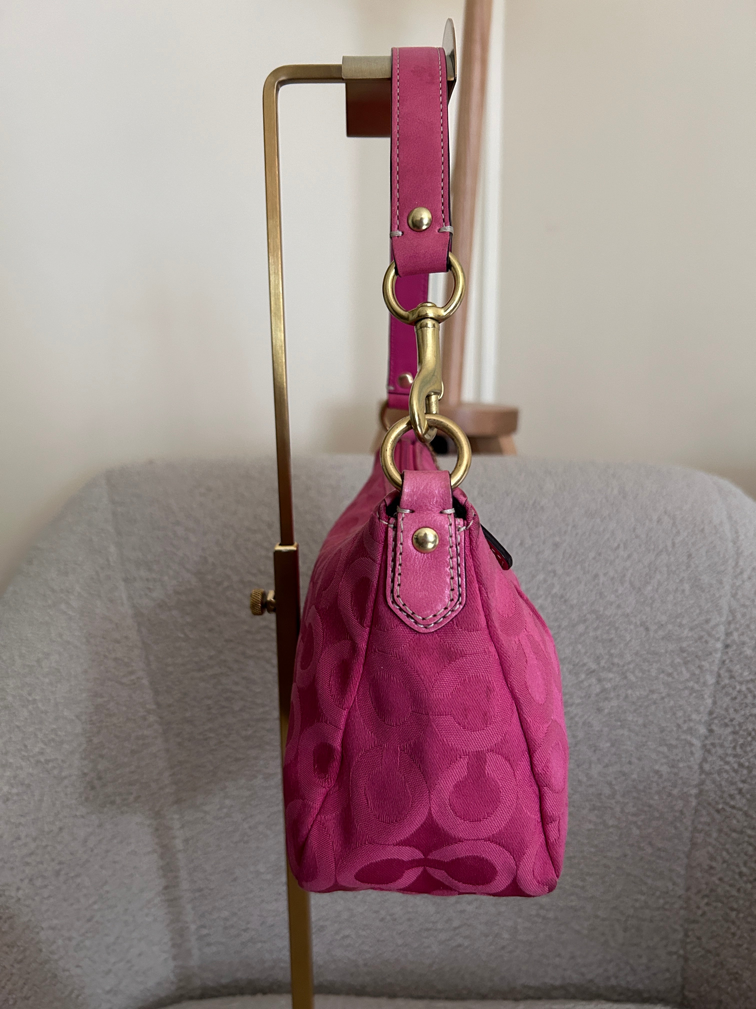 Vintage Coach pink Madison mini shoulder bag