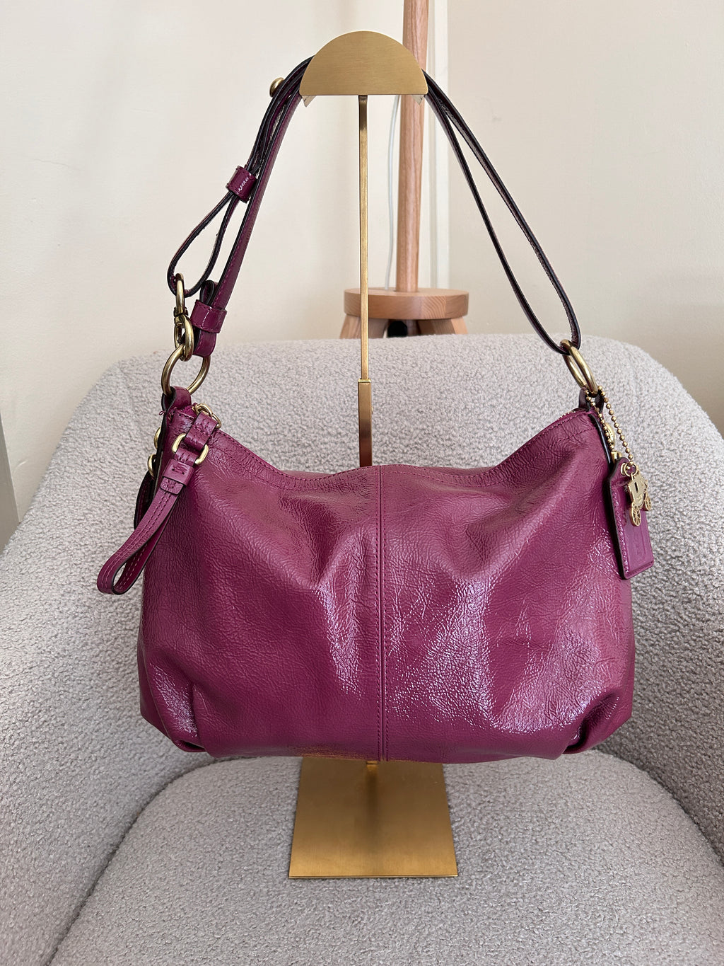 Vintage Coach patent leather shoulder bag
